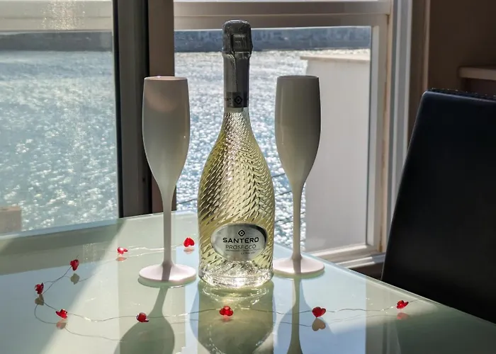 Honeymoon Seaview Apartament